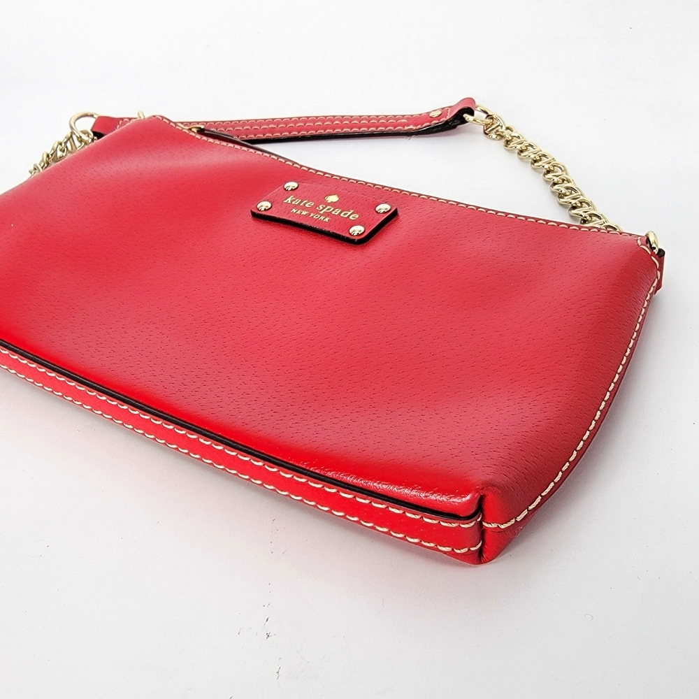 ~ New Kate Spade Red Clutch Bag Gold Chain